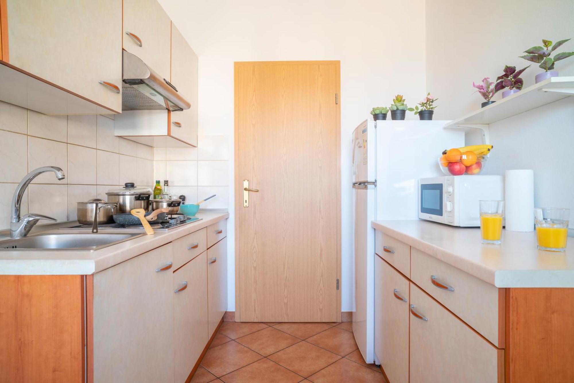 The Orange House Apartment Izola Exterior photo
